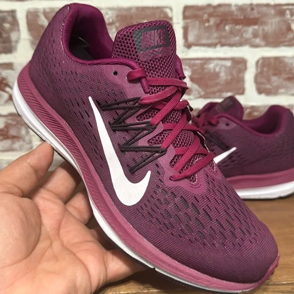 Athletic Shoes Nike Zoom Winflo Womens Pink Nike Zoom Winflo